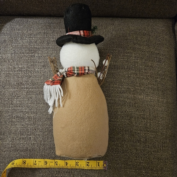 Snowman shelf sitter decor. Christmas Winter Holiday - Picture 4 of 4